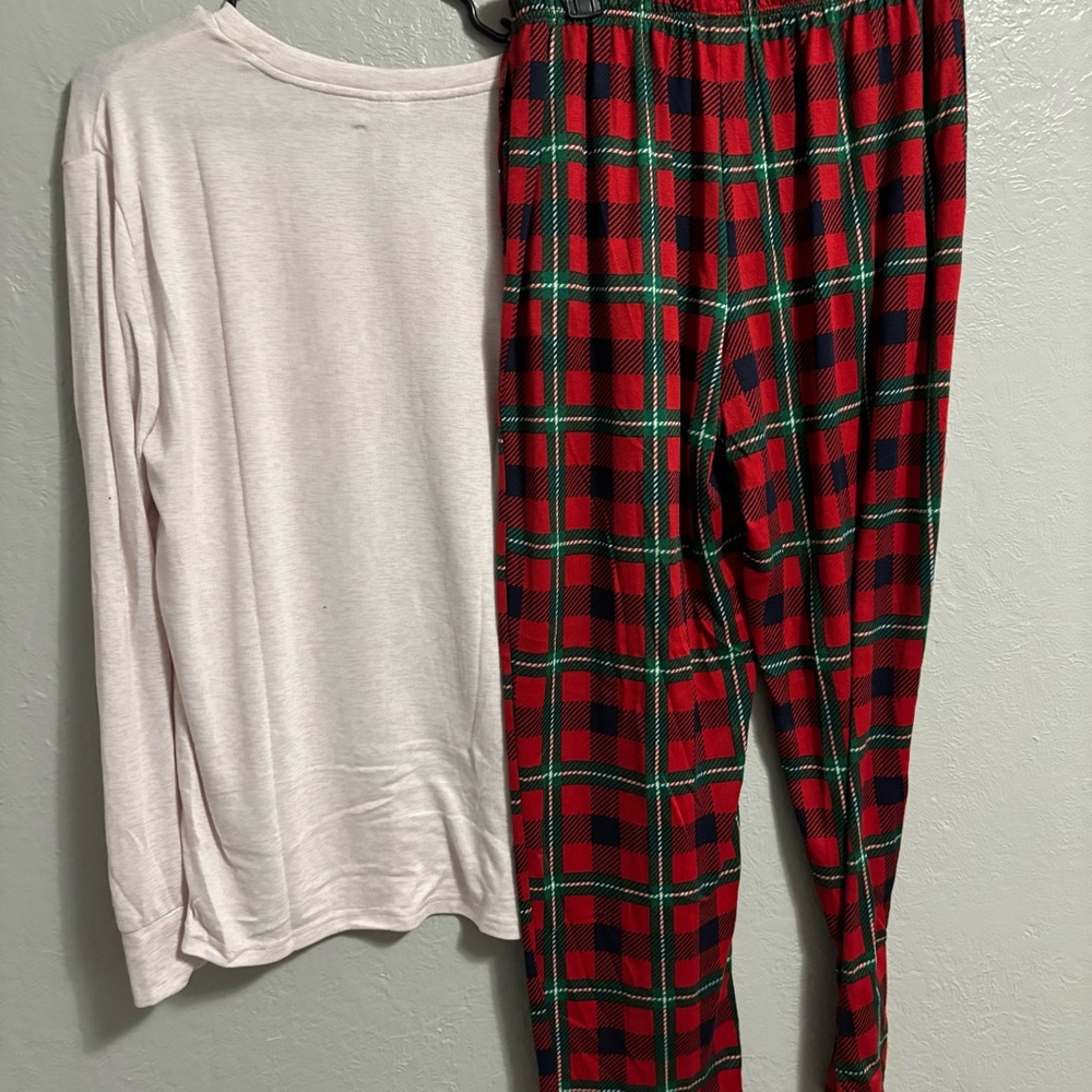 Festive Plaid Pajama Set - Red and White - Picture 6 of 6